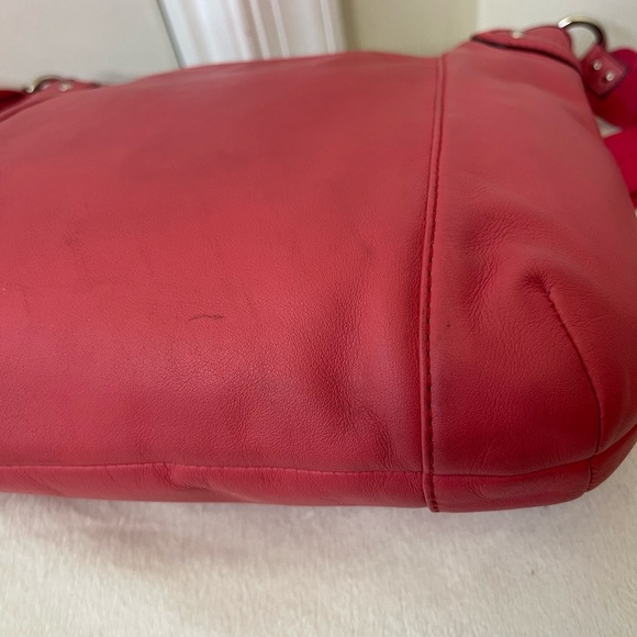 Coach Coral Crossbody Bag EUC - Picture 14 of 16